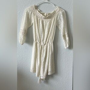 Hollister Cream Lace Off Shoulder Boho Dress XS Tassel Waist